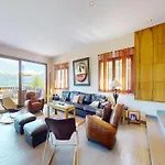 Majestic With Indoor Pool Chalet Nendaz