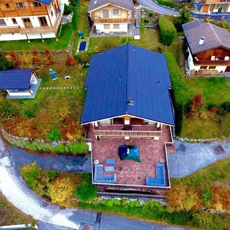 Chalet Majestic With Indoor Pool *
