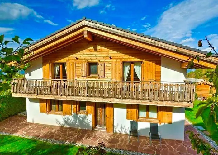 בקתה Majestic With Indoor Pool *