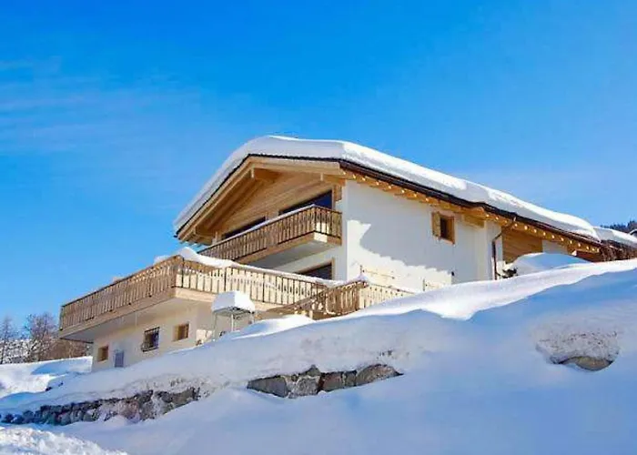 Majestic With Indoor Pool 南达